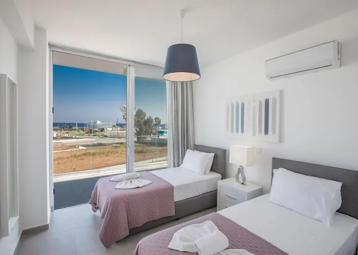 Olivine Ol5 * Protaras